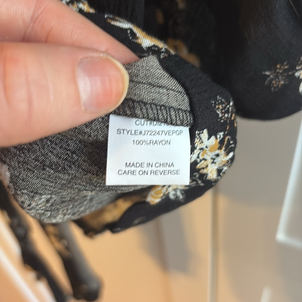 Luq top - Picture 3 of 7